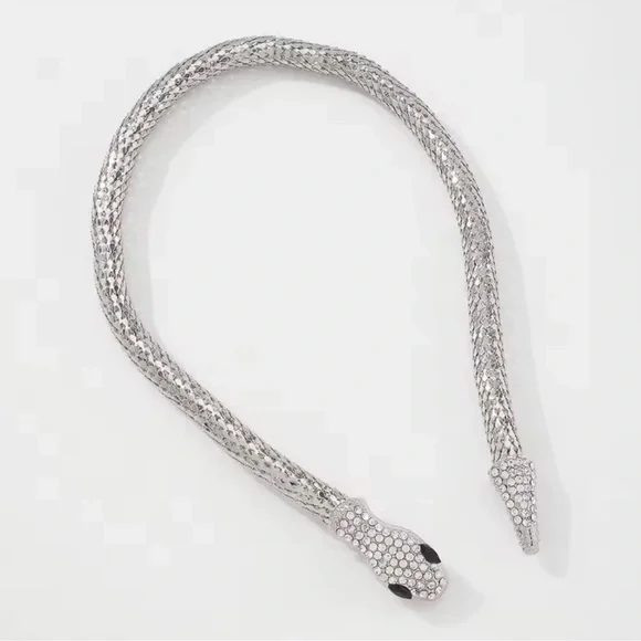 Serpenti Silver Snake Crystal Necklace - Picture 4 of 11